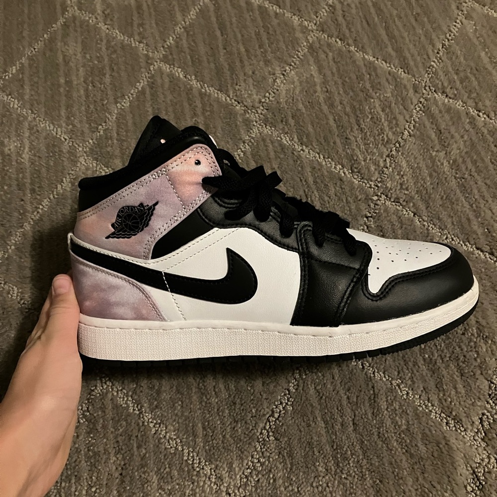 Air Jordan 1 Mid SE - Zen Master